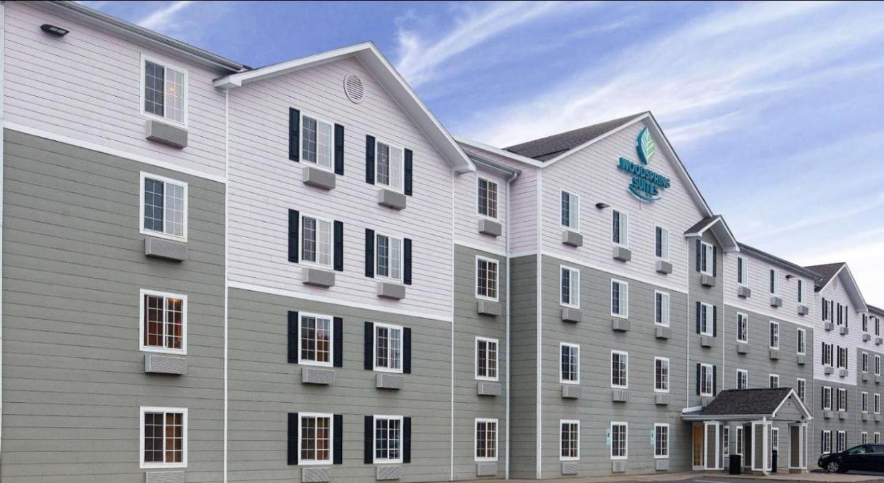 Woodspring Hotel Brownsville